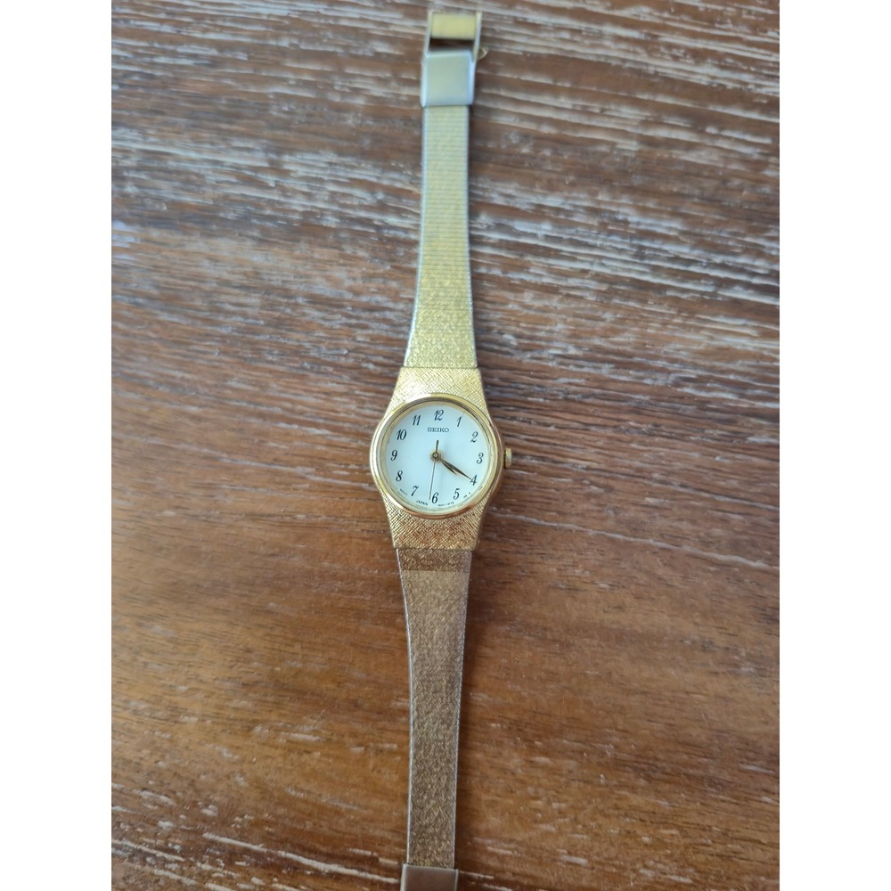 Seiko Wristwatch Women OS Gold Tone Mesh Band Vintage Dress Analog 1N01-0B70 VTG